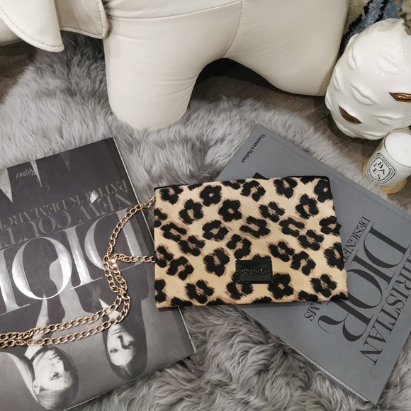 Red Valentino Crossbody Evening Bag - Picture 3 of 5